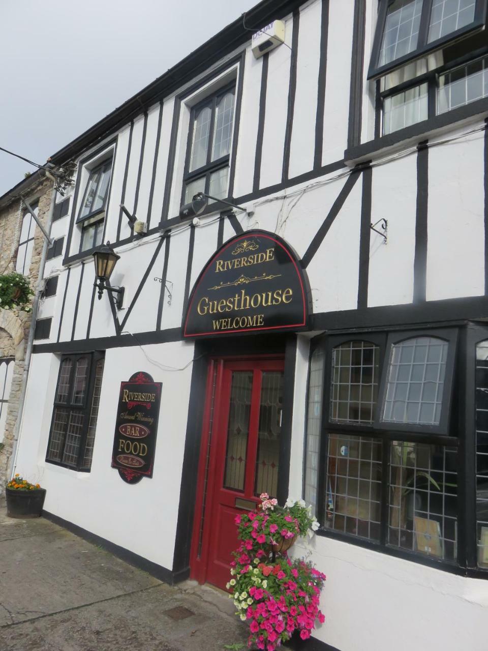 Riverside Restaurant&Guesthouse Charlestown Extérieur photo